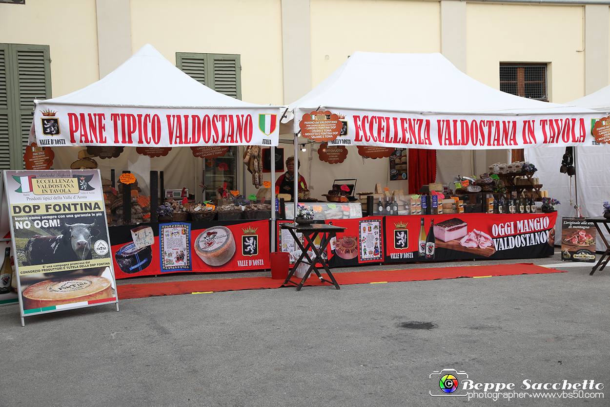 VBS_6139 - Fiera dei Santi - 12.ma Fiera Nazionale del Tartufo.jpg